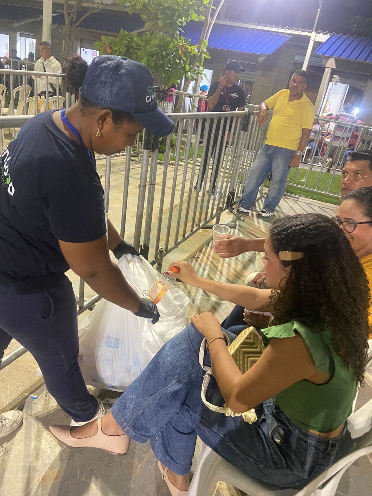 Soledad se Compromete Fiestas Patronales Verdes con Yo Quiero Soledad Limpia