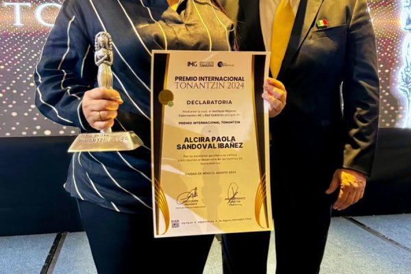 Soledad brilla en México: Estrategia “Pisando Firme” de Alcira Sandoval recibe reconocimiento global