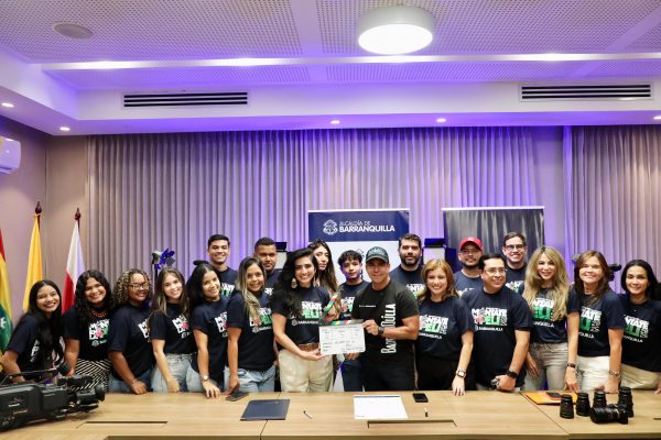 Alcalde Char invita a los jóvenes a soñar en grande con ‘Móntate en la Peli’, el primer festival de cine hecho con celulares