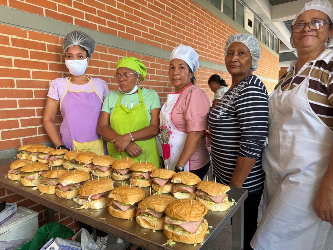 SENA capacita a emprendedores de Soledad en panadería y comidas rápidas