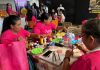 25 mujeres cabeza de familia de Soledad se capacitan en pintura en tela con apoyo del SENA
